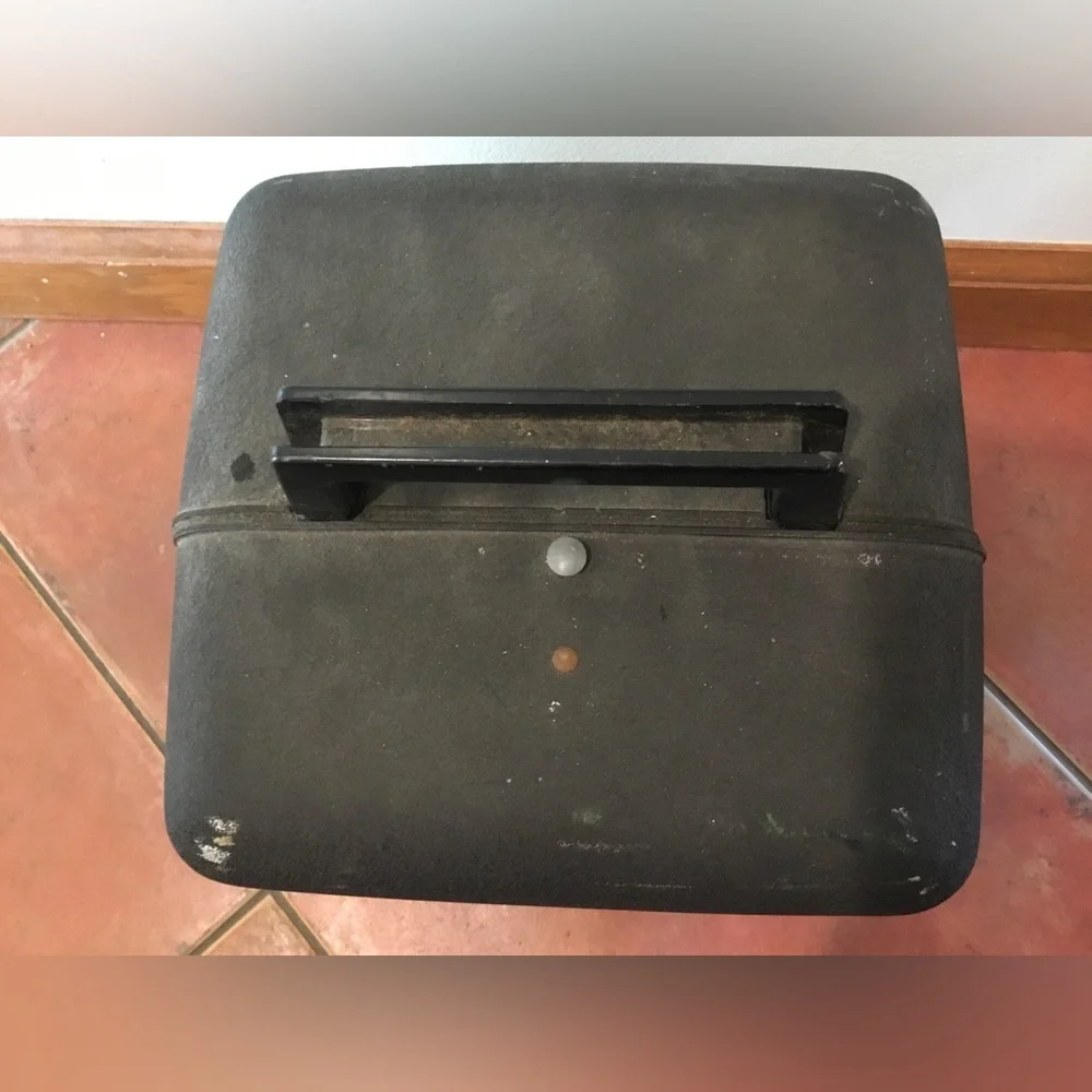 Bell and Howell Auto Load 256 8mm Projector